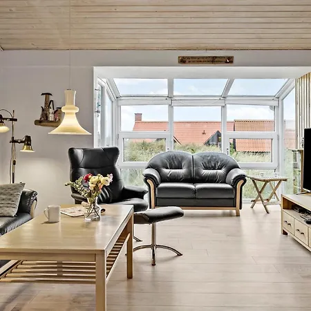 In With House A Panoramic View Holiday home *